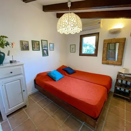 Argentella, Santa Giulia Villa *
