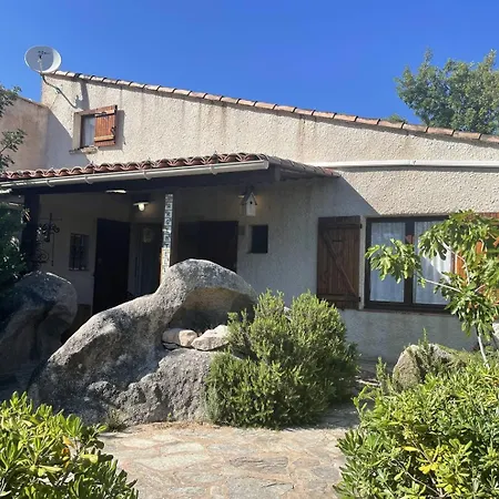 Willa Argentella, Santa Giulia